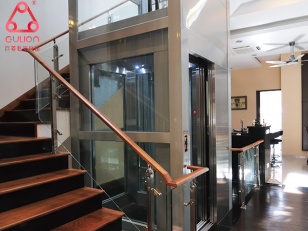 宽度较小、进深度较大楼道中间适合怎样的电梯？定制家用小电梯认准上海巨菱