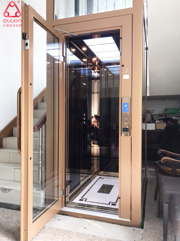 在楼道中间安装别墅电梯怎样协调电梯和楼梯尺寸？