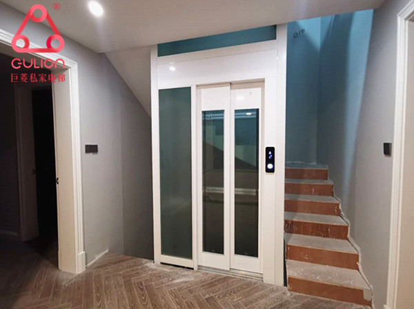 昆山楼梯间安装小型家用电梯的真实案例！