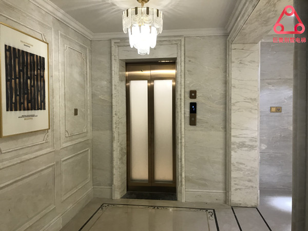一台室内家用电梯价格一般是多少？